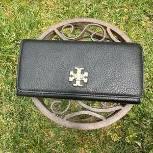Tory Burch Large turn lock wallet